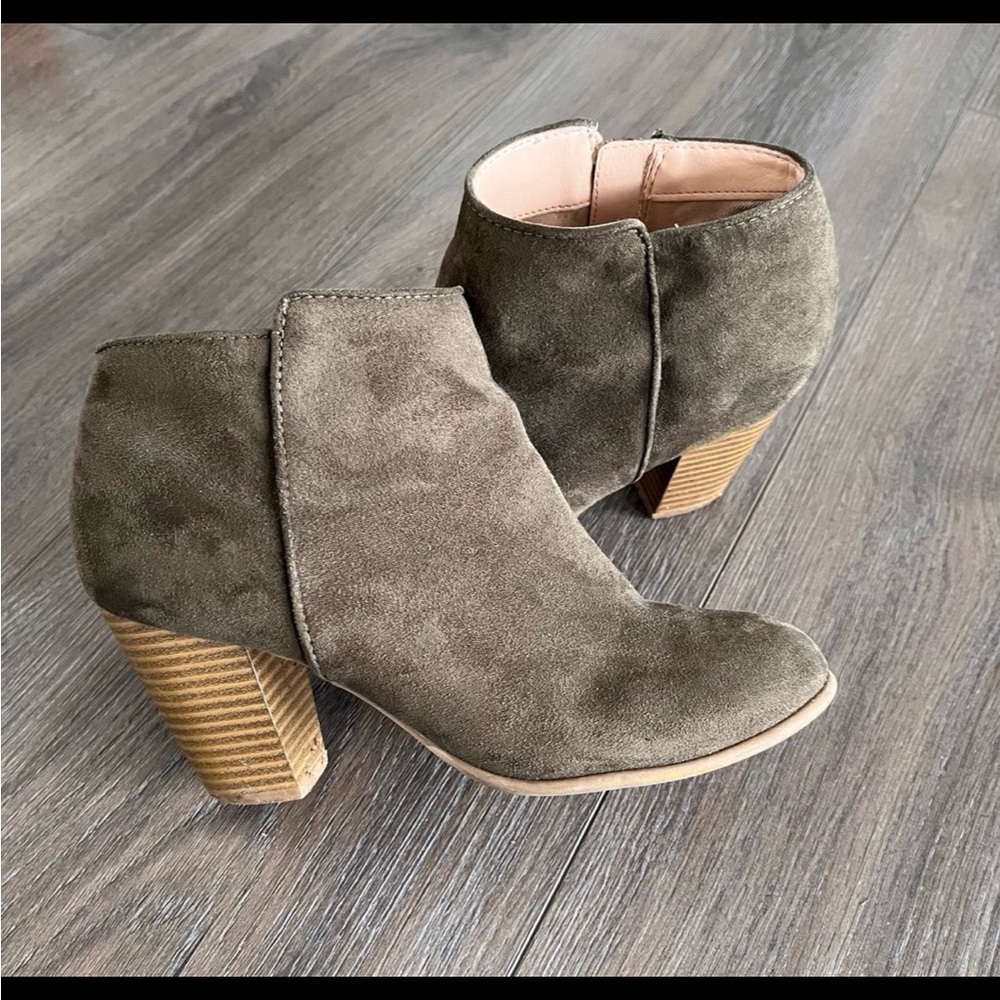 Women's Suede Ankle Boots